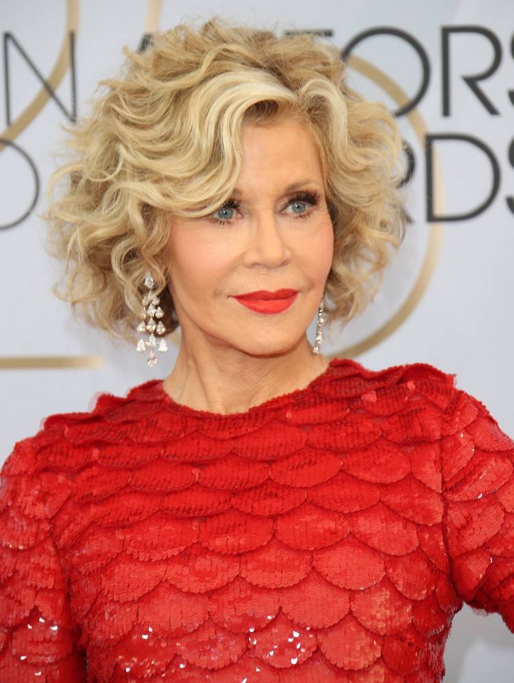 Jane Fonda Frisuren 2019 lockiger Bob stylen