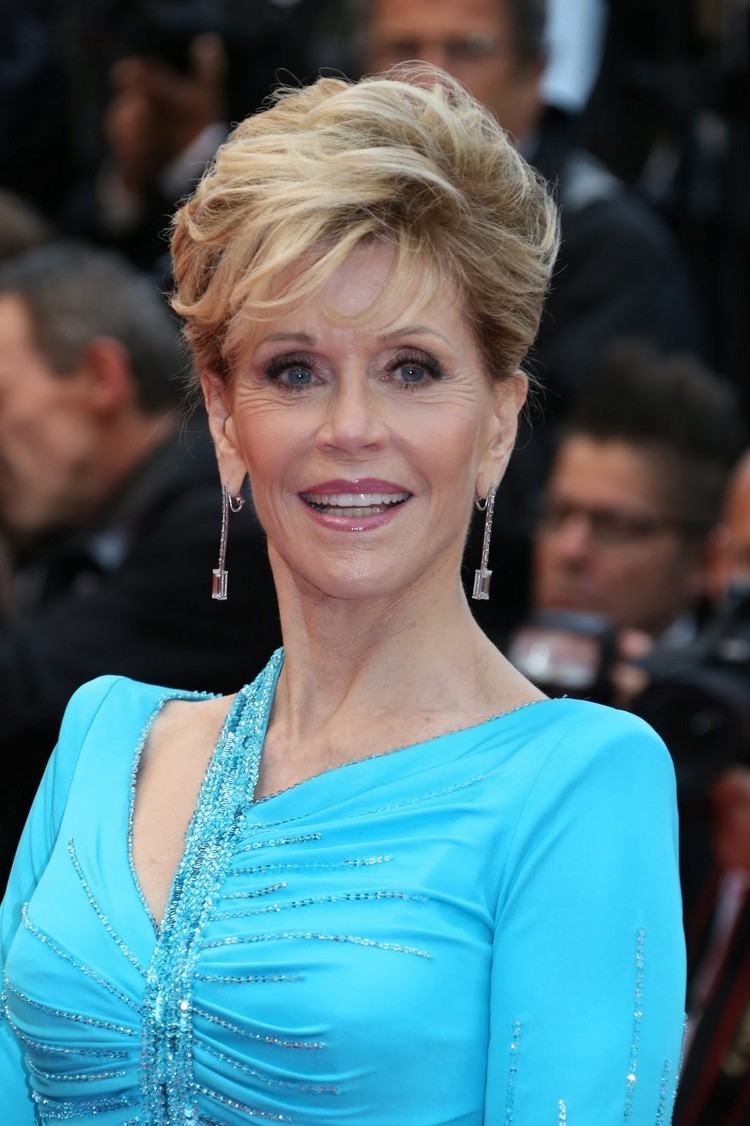 Jane Fonda Frisuren Bilder Hochsteckfrisuren mit Pony