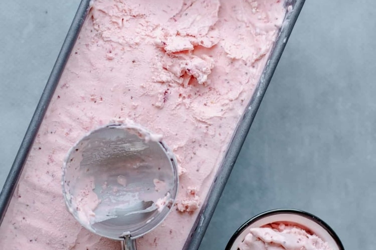 Erdbeer Softeis im Thermomix machen - So einfach geht&amp;#39;s!