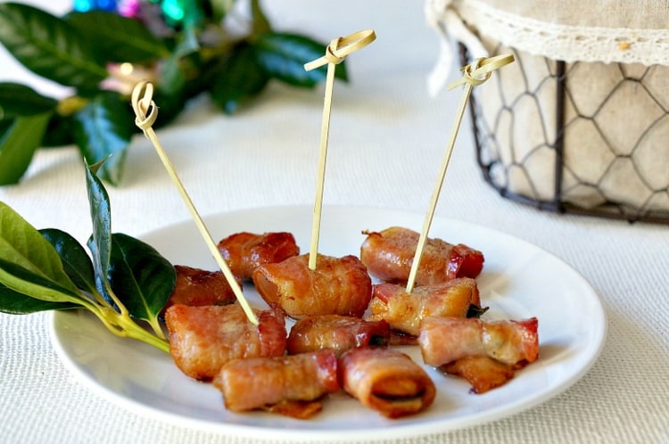 Apricot and bacon bites on skewers for football night snacks