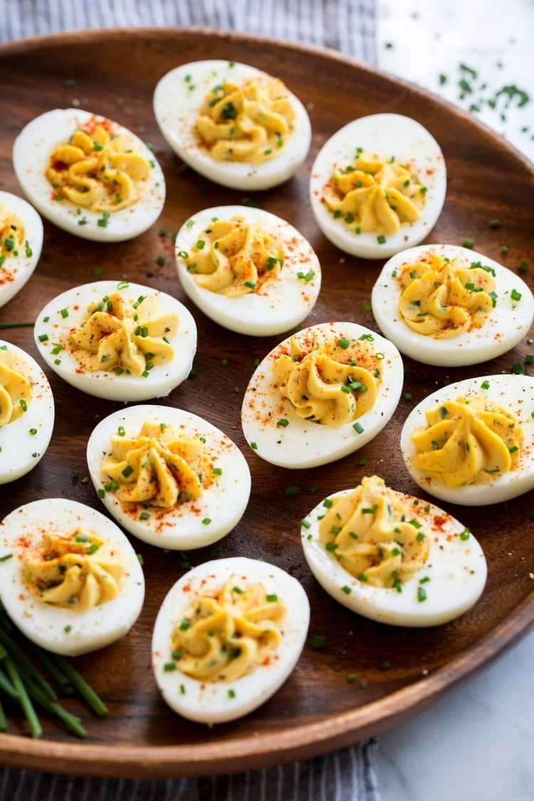 Buffet Ideen schnell gemacht - Gefüllte Eier als Gartenparty Essen für jeden Geschmack