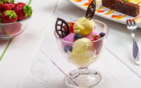 Low Carb Eis ohne Eismaschine schnelle Keto Desserts Rezepte