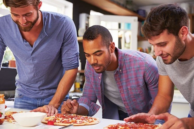 Männerabend zu Hause veranstalten Ideen fürs Essen