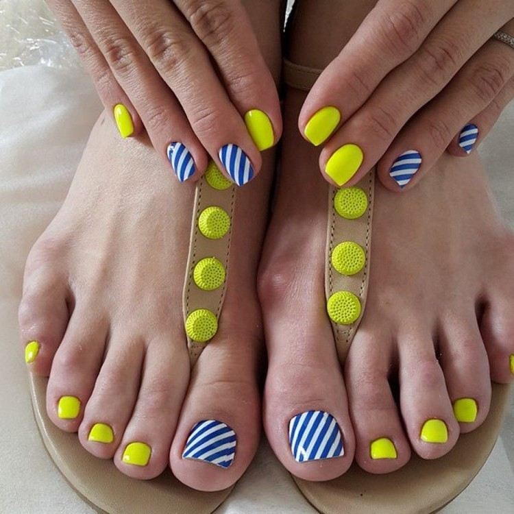 Sommerfarben Fußnägel Trends Nagellack Farben für Pediküre