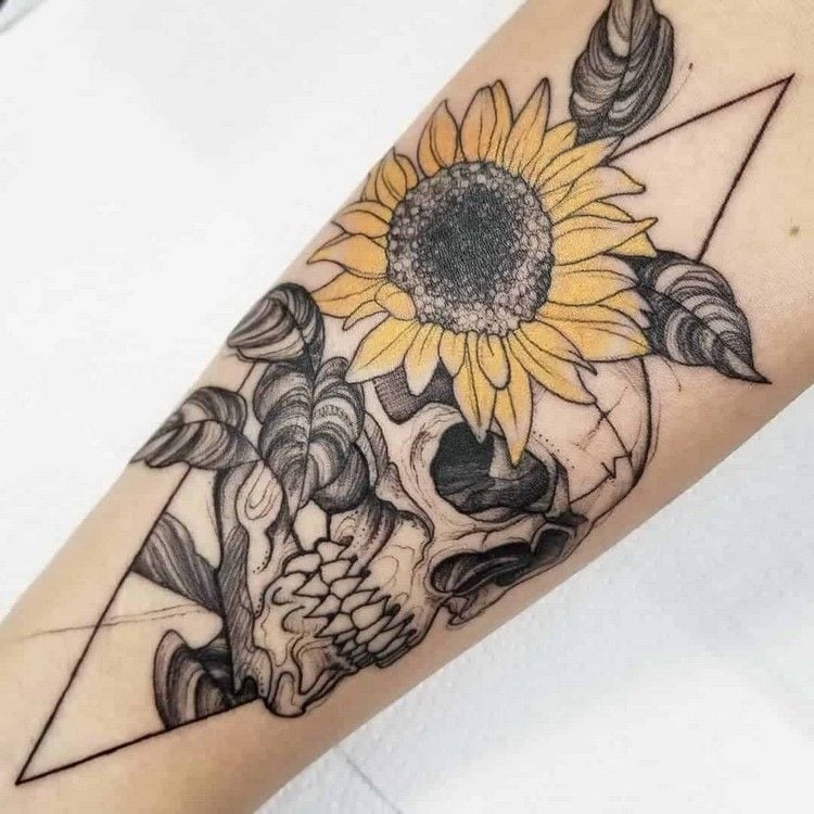 Sonnenblume Tattooiden Frauen Tattootrends 2021