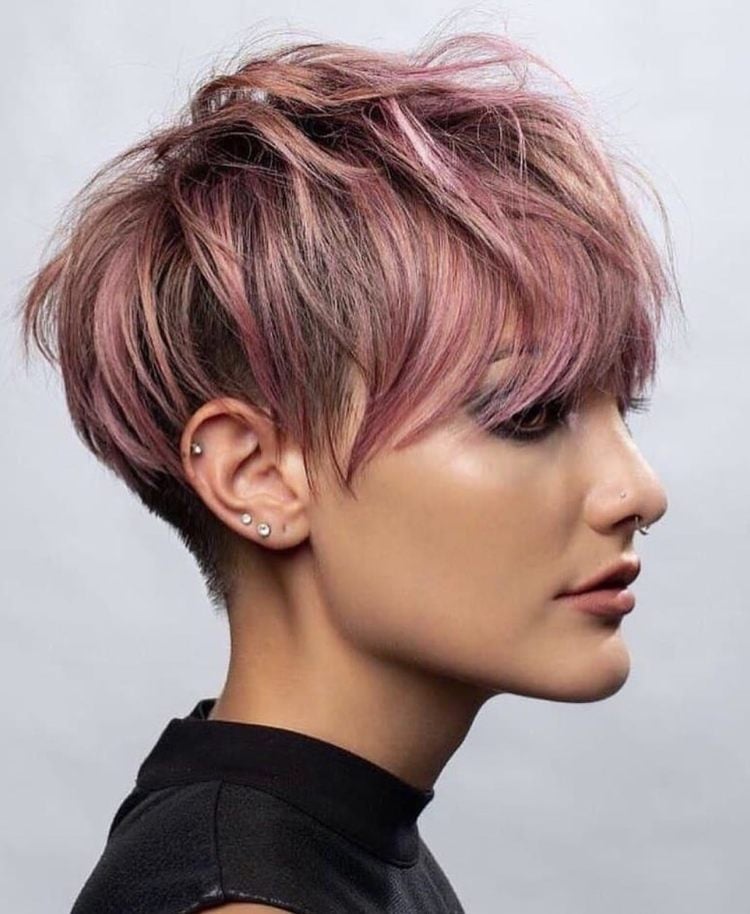 angesagte Haarfarbe für kurze Haare Rosebrown