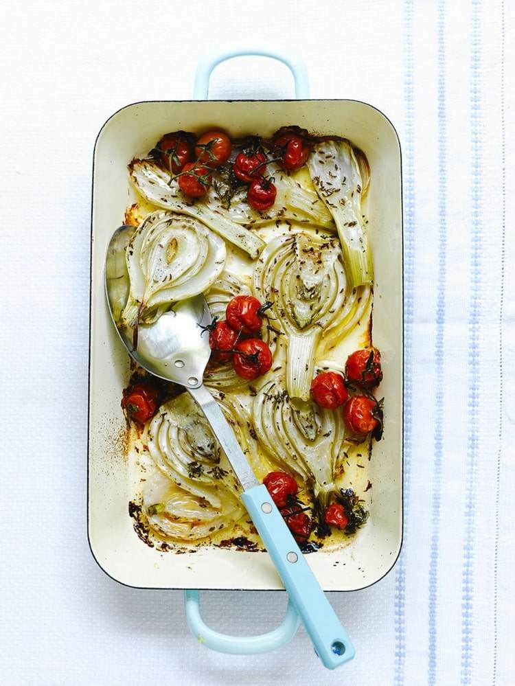 Rezept von Jamie Oliver für Fenchelknolle und Tomaten gegrillt im Ofen