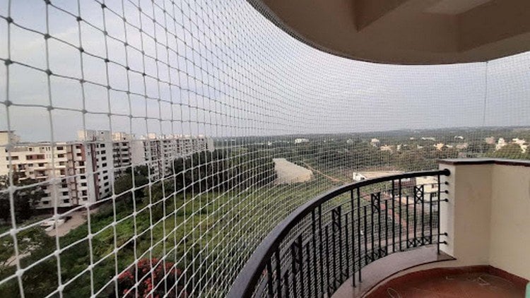 Taubennetz für Balkon als Abwehrmittel
