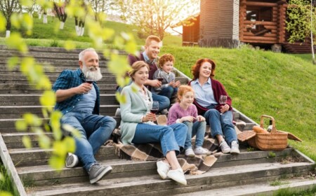 Unterschied Mehrgenerationenhaus und Mehrgenerationenwohnen