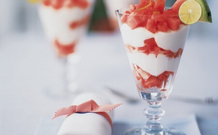 Wassermelonen Dessert im Glas Parfait mit Mascarpone Rezept