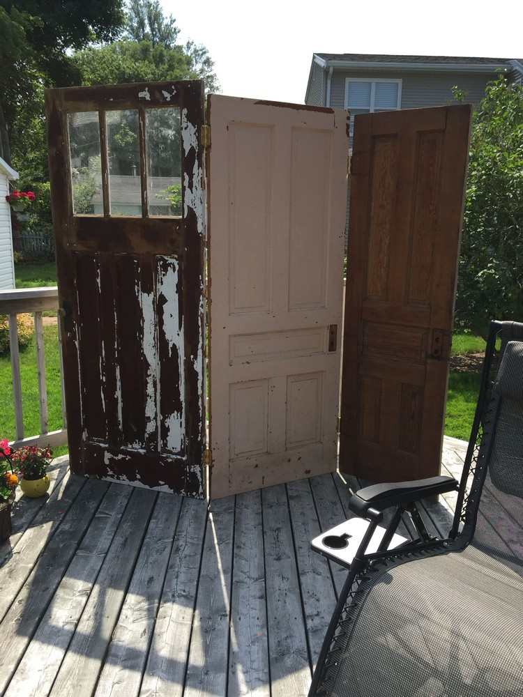 DIY Sichtschutz Terrasse Upcycling alte Türen