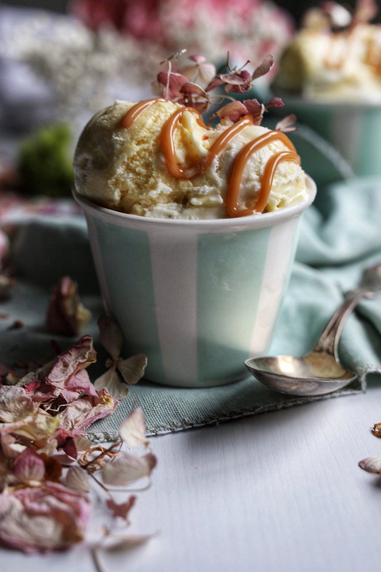 Frozen Joghurt selber machen ohne Eismaschine schnelle Sommer Desserts