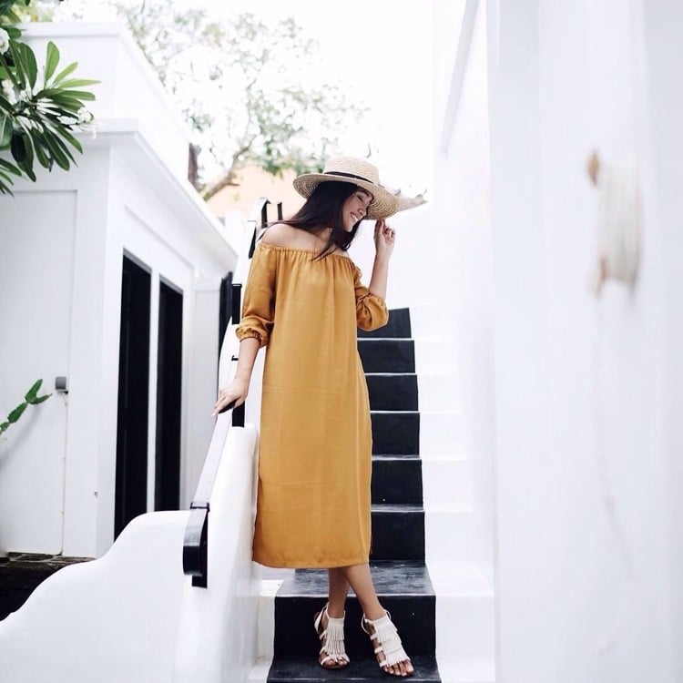 Maxi Kleid für Sommer passendes Outfit für Alltag finden