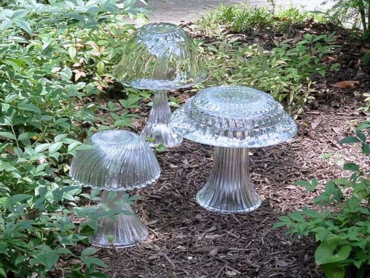 Schöne Deko Pilze aus Glas selber machen