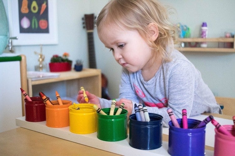 Stiftehalter basteln nach Montessori Anleitung