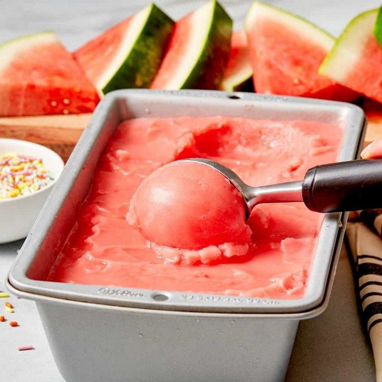 Wassermelone Eis selber machen ohne Eismaschine schnelle Eiscreme Rezepte