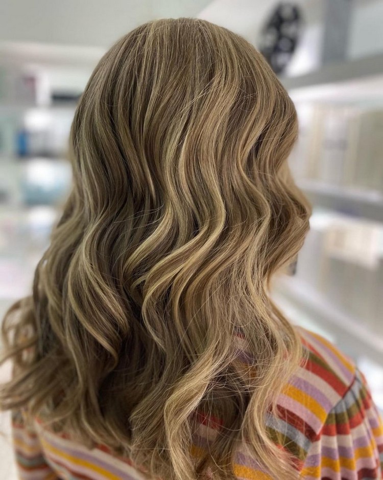 Zurück zur Naturhaarfarbe Erfahrungen Haare natürlich färben Hausmittel