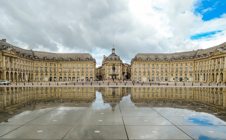 Bordeaux Frankreich Sehenswürdigkeiten Herbsturlaub Ideen 2021