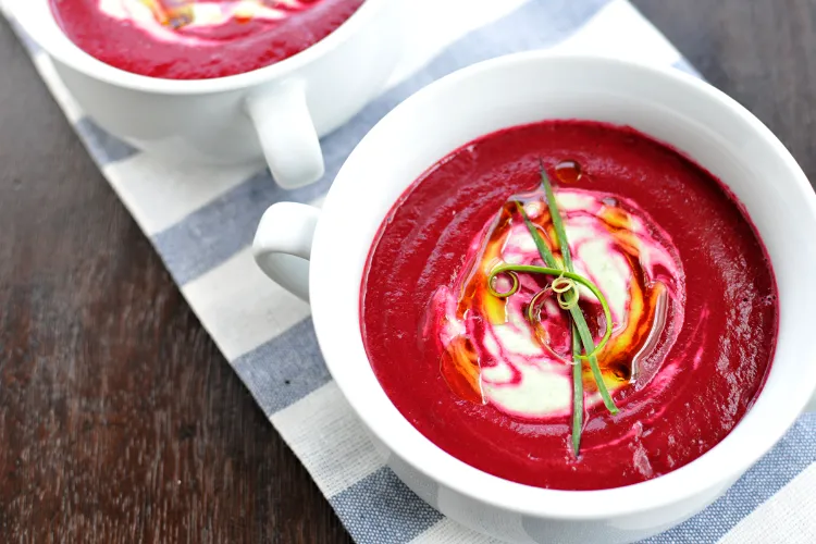 Herbst Rezepte vegan Rote Bete Suppe Abendessen