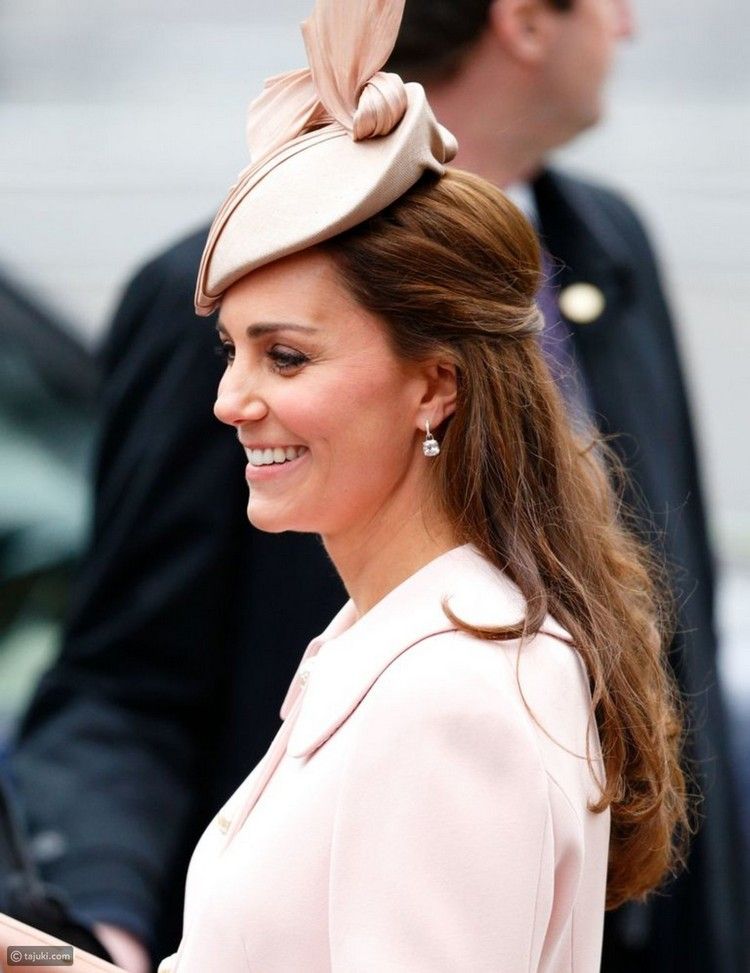 Kate Middleton Frisuren Bilder Halboffene Frisuren mittellanges Haar