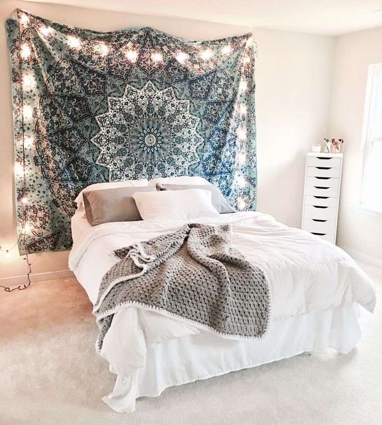 Wie kann ich mein Zimmer verschönern mit Wandteppich