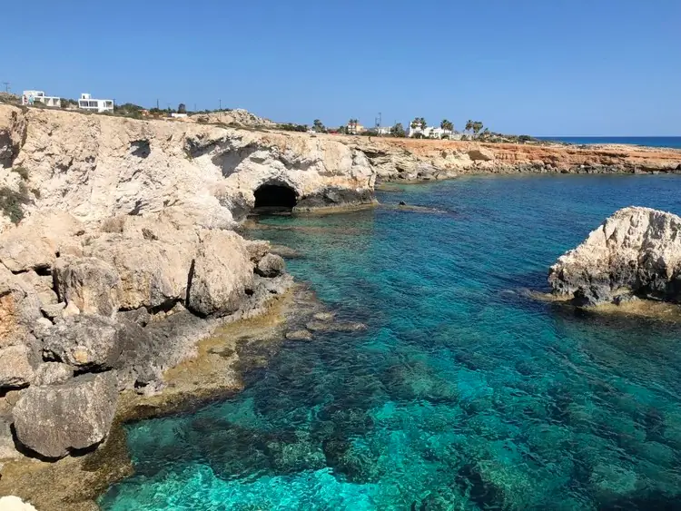 Zypern ist ein Südlandparadiese für ein badeurlaub im november