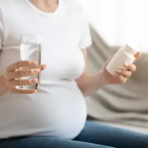 risiko für geburtsfehler durch regelmäßige einnahme von paracetamol in der schwangerschaft
