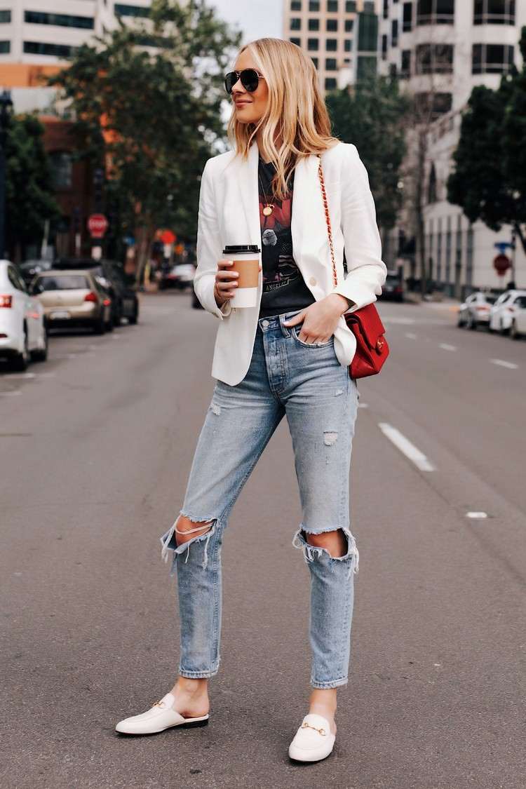 weißer Blazer und Jeans kombinieren Business Outfits für Frauen