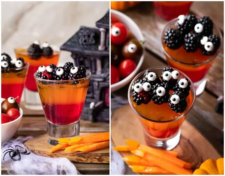 Halloween Obst Rezepte Cocktail mit Beeren