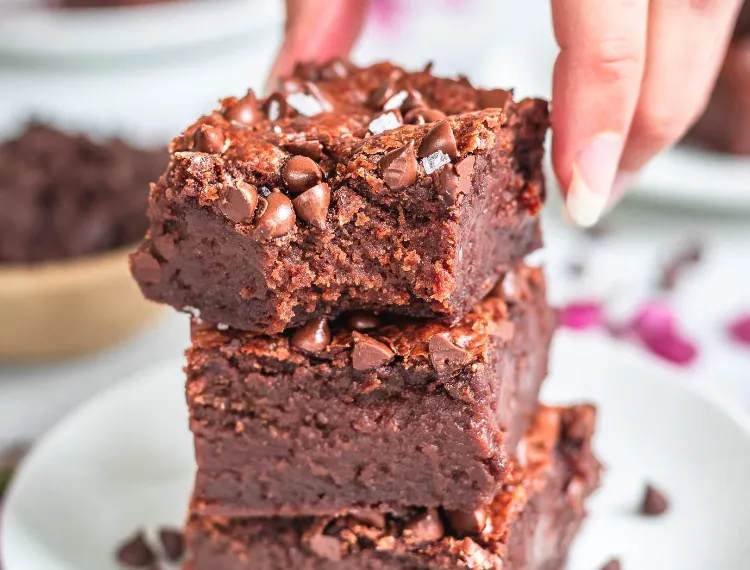 Rote Bete-Kuchen vegan gesunde Brownies ohne Mehl