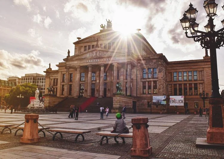 Sehenswürdigkeiten in Berlin Konzerthaus und Gendarmenmarkt