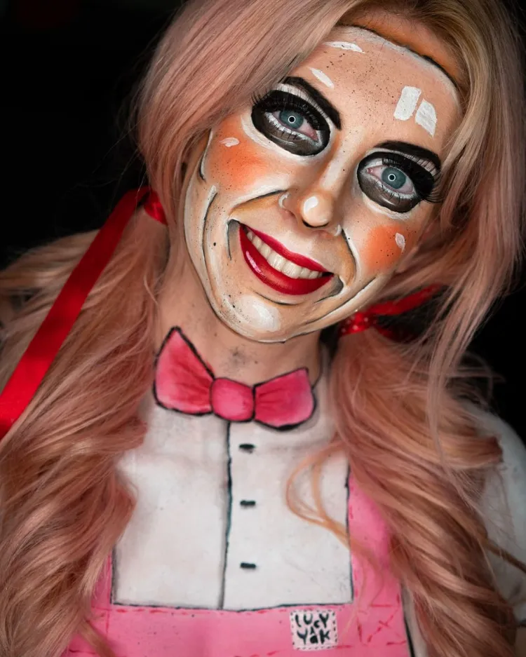 The Purge Maske schminken Last Minute Halloween Makeup Ideen
