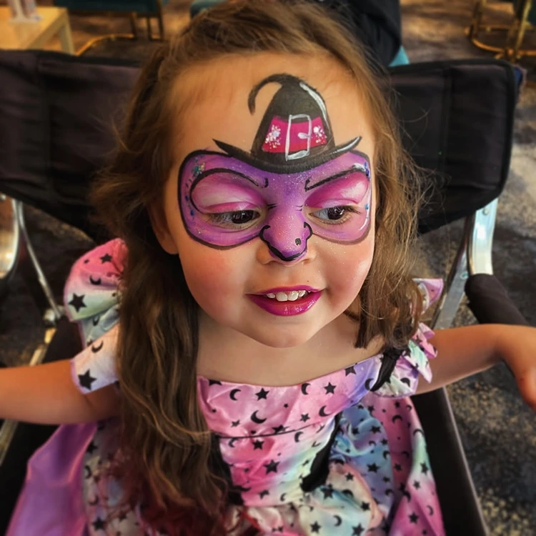 süße hexe mit hut maske schminken