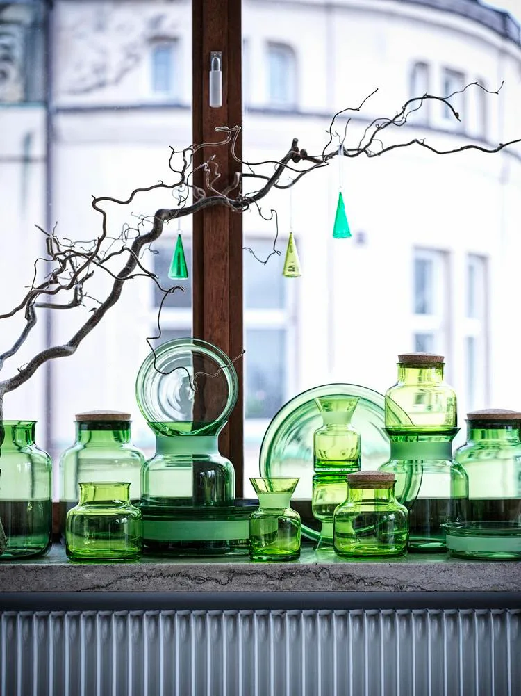 Ikea Weihnachten 2021 Deko aus grünem Glas
