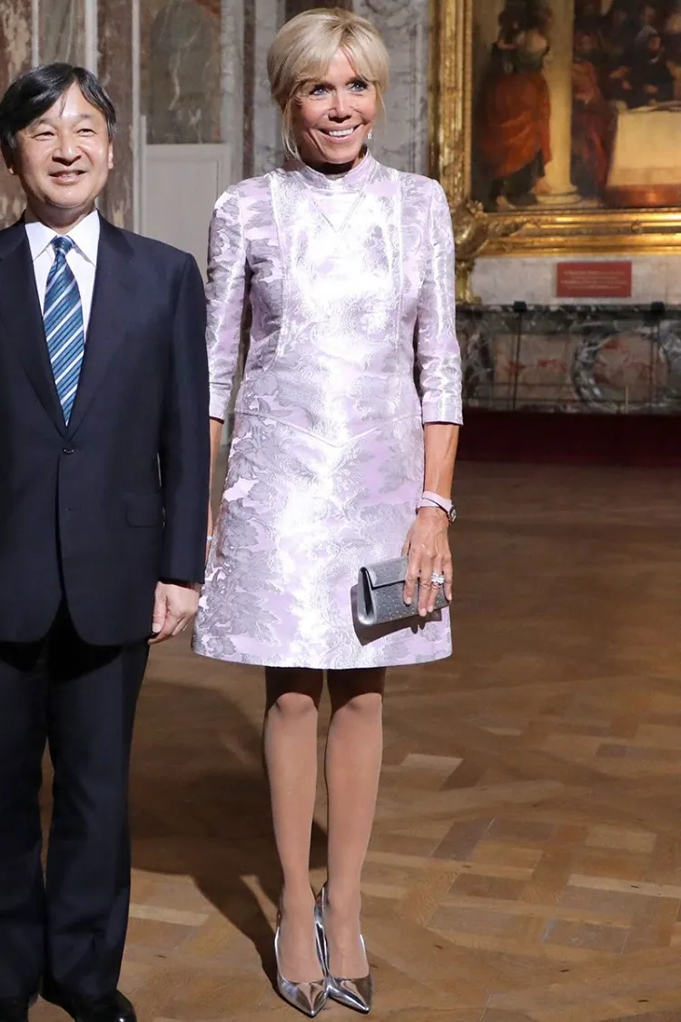 Kleider Trends Winter 2021 Brigitte Macron Outfits