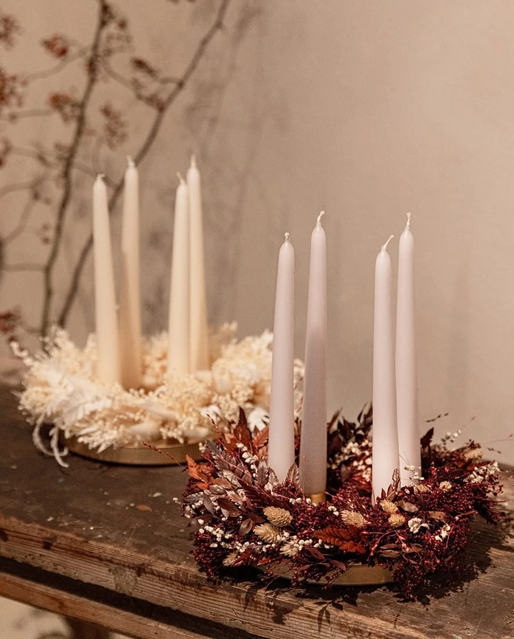 adventskränze aus trockenblumen designs