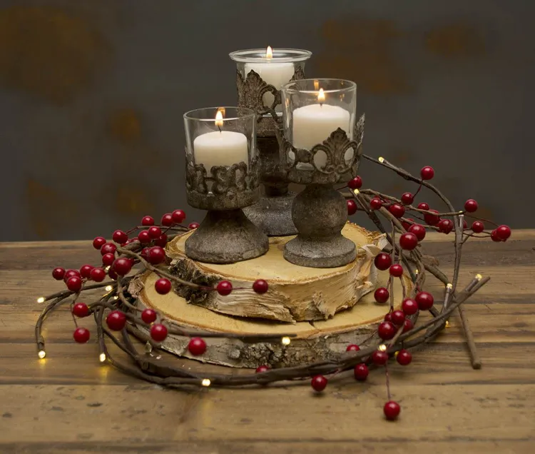 weihnachtliche Tischdeko aus Naturmaterialien Weihnachtsdeko mit Ästen und Zweigen selber basteln