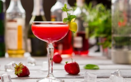 Cosmopolitan Rezept alkoholfrei rote Cocktails Weihnachten
