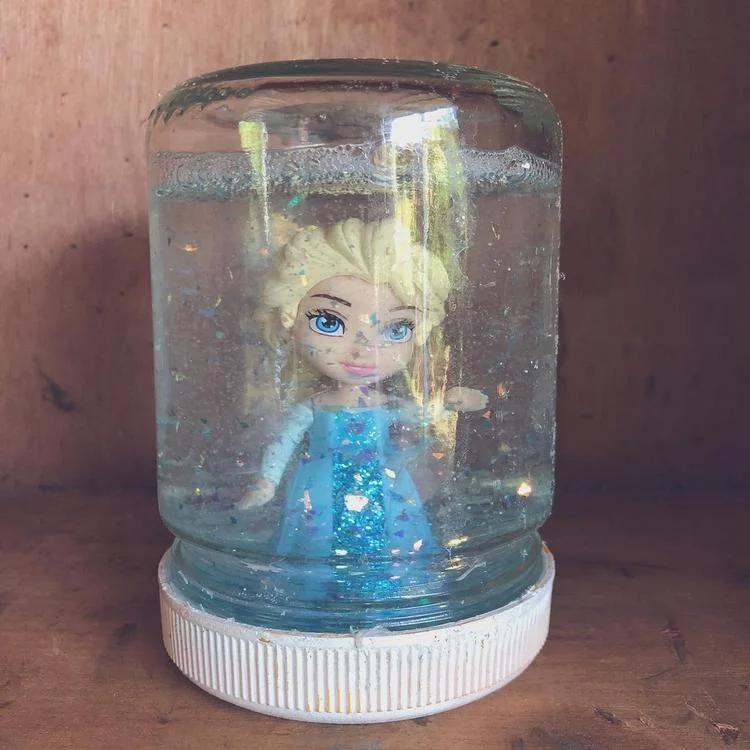 Elsa Schneekugel im Einmachglas basteln