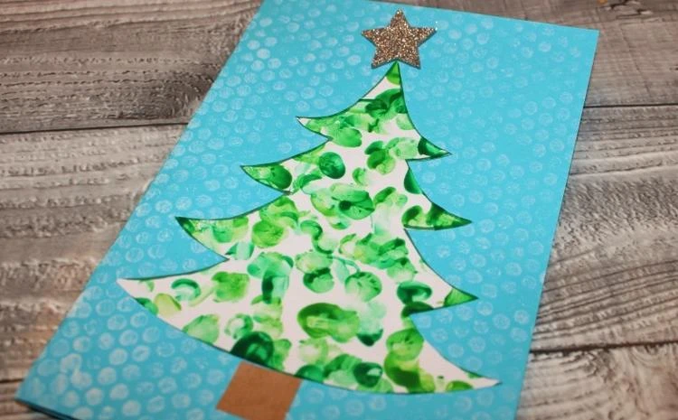 Fingerabdruck Tannenbaum auf Weihnachtskarte basteln