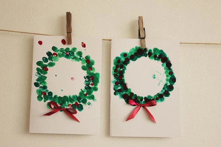 Fingerabdruck Weihnachtskarten die Kleinkinder basteln können
