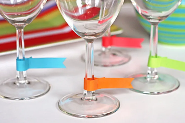 Gläser markieren Party wie Weingläser dekorieren
