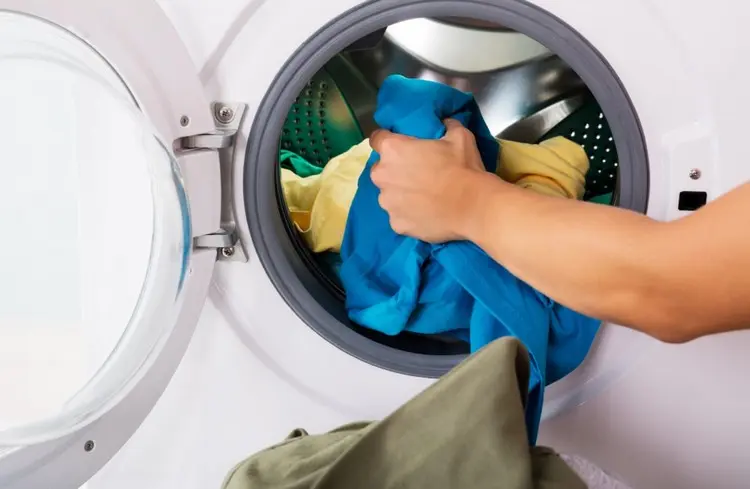 Wäsche stinkt wie Waschmaschine reinigen Anleitung