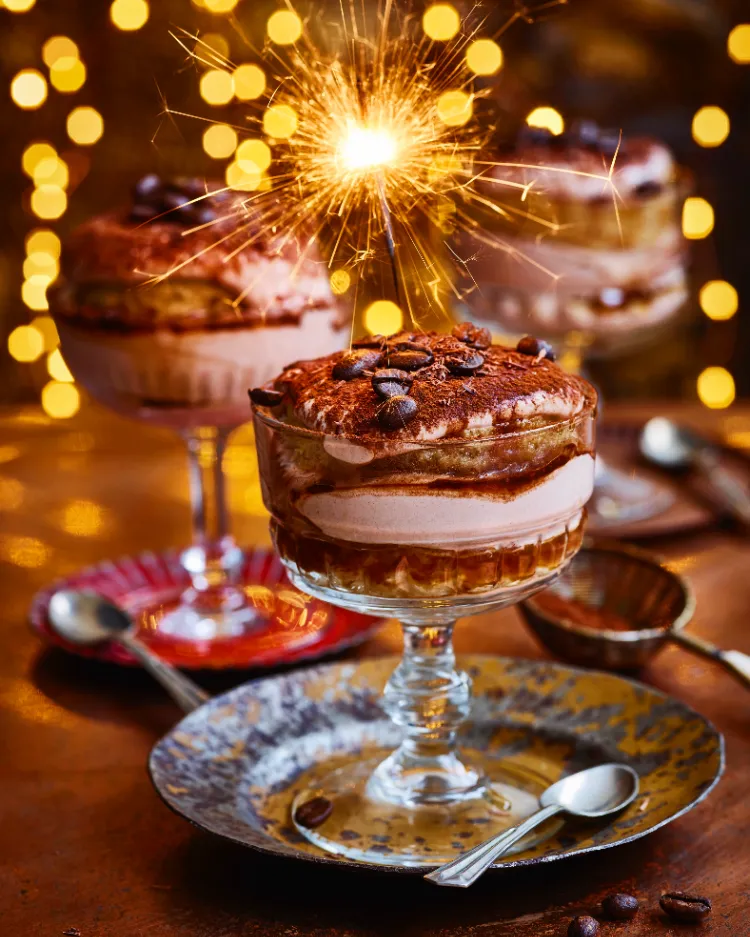 Weihnachts Tiramis mit Spekulatius schnelles Dessert im Glas zu Weihnachten