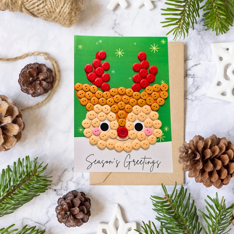 diy weihnachtskarte rentier aus knöpfen