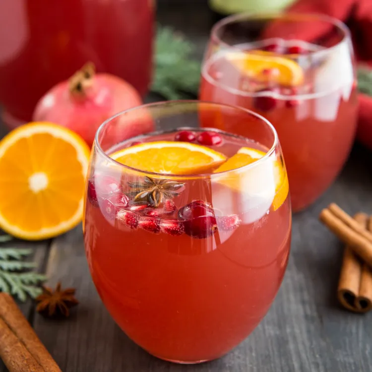 rote Cocktails Rezepte Aperitif Silvester ohne Alkohol