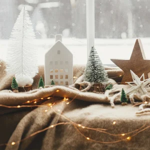 weihnachtsbeleuchtung für fenster und fensterbank ideen für weihnachtsstimmung