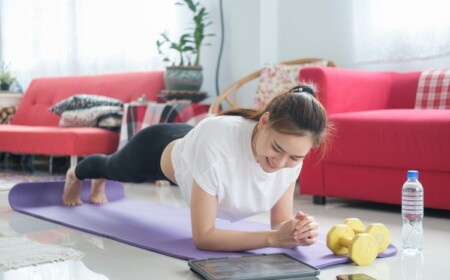 4 Minuten Workout Übungen Plank Varianten für Anfänger