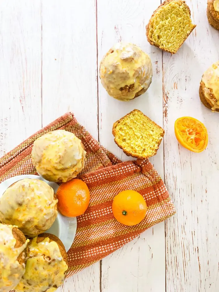 Rezept für saftige und fluffige Mandarinen Muffins mit Glasur