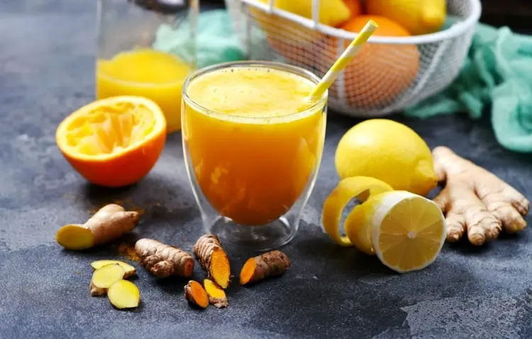 Recipe idea with superfood turmeric and oranges